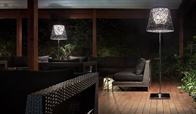 <strong>FLOS｜フロス</strong><br />KTRIBE F3 OUTDOOR（Designed by Philippe Starck）