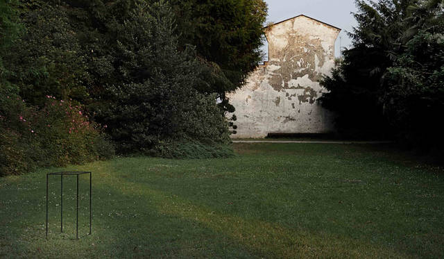 <strong>FLOS｜フロス</strong><br />IPNOS（Designed by Rossi&Bianchi）