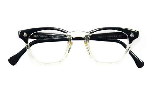<strong>FREEMANS SPORTING CLUB｜フリーマンズ スポーティング クラブ</strong><br />ヴィンテージフレーム・サングラスのポップアップフェア「VINTAGE EYE WEAR POP UP SHOP FROM GIGLAMPS」