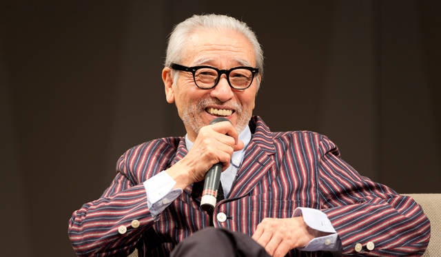 くろすとしゆき氏