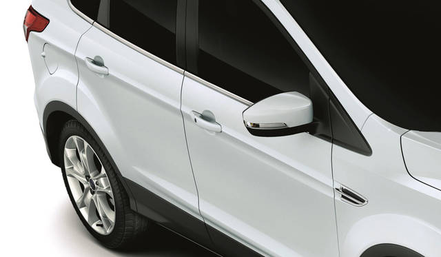 Ford Kuga Titanium｜フォード クーガ タイタニアム