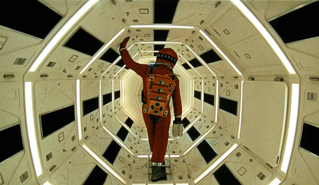 <strong>KAJIMOTO｜カジモト</strong><br />ライブ・シネマ・コンサート「2001年宇宙の旅」　©ワーナー・ブラザーズ