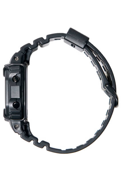 <strong>N.HOOLYWOOD｜N.ハリウッド</strong><br />N.HOOLYWOOD×G-SHOCK「DW-5600NH」