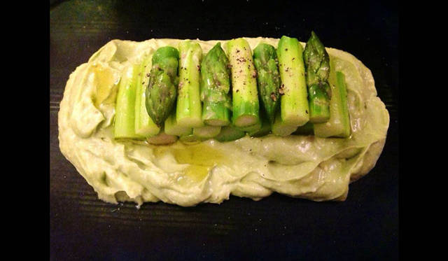 <strong>DECOdeBONAIR｜デコデボネア</strong><br />オープン2周年記念イベント「或る男のしあわせな厨房 -eros kitchien- 」開催