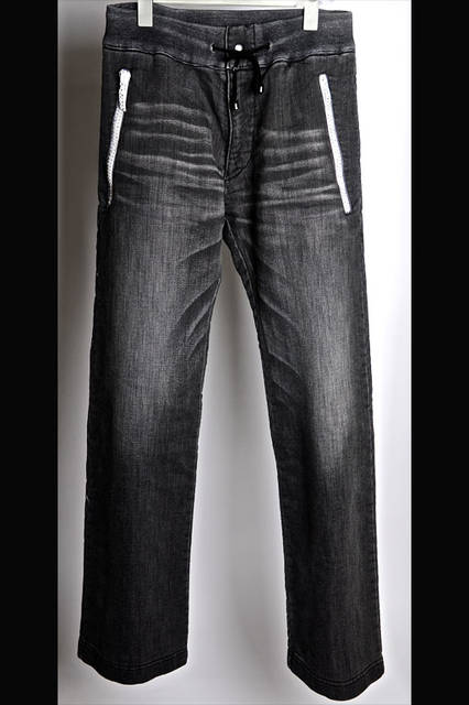 <strong>Dartin Bonaparto｜ダルタンボナパルト</strong><br />デニムジャージパンツ（ブラック） 4万2120円
