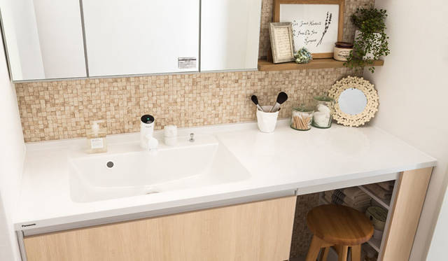 <strong>Panasonic｜パナソニック</strong><br />パナソニック 洗面化粧台「C-Line（シーライン）」ウォールtoウォールプラン