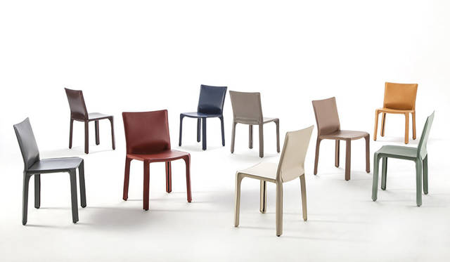 <strong>Cassina ixc.｜カッシーナ・イクスシー</strong><br />上質な厚革に包まれたダイニングチェアのベストセラー「CAB（キャブ）」チェアに新色9色を追加。新作アイテム「CAB chair」（Design：Mario Bellini）アームレスチェア 18万1440円、アームチェア 30万2400円