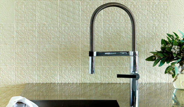 <strong>>è interiors｜エ インテリアズ</strong><br />「Domenico Mori（ドメニコ・モーリ）」　