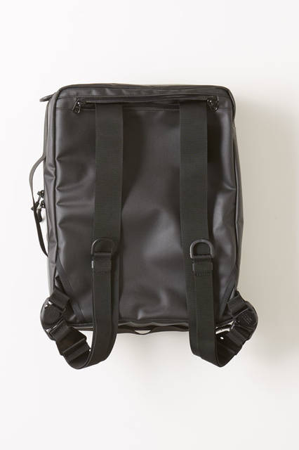 <strong>TOMORROWLAND｜トゥモローランド</strong><br />「トゥモローランド 京都BAL店」別注・限定アイテム　メンズ「BAGJACK」　3-WAY TRAVELLER XS 5万8320円