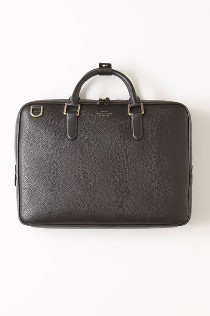 <strong>TOMORROWLAND｜トゥモローランド</strong><br />「トゥモローランド 京都BAL店」先行販売アイテム　メンズ・ウィメンズ「SMYTHSON」