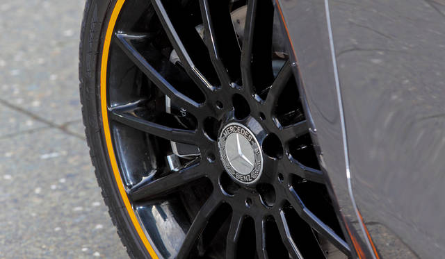 Mercedes-Benz CLA 250 SPORT 4MATIC Shooting Brake ｜メルセデス・ベンツ CLA 250 スポーツ4MATIC シューティングブレーク