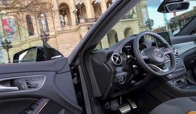 Mercedes-Benz CLA 250 SPORT 4MATIC Shooting Brake ｜メルセデス・ベンツ CLA 250 スポーツ4MATIC シューティングブレーク