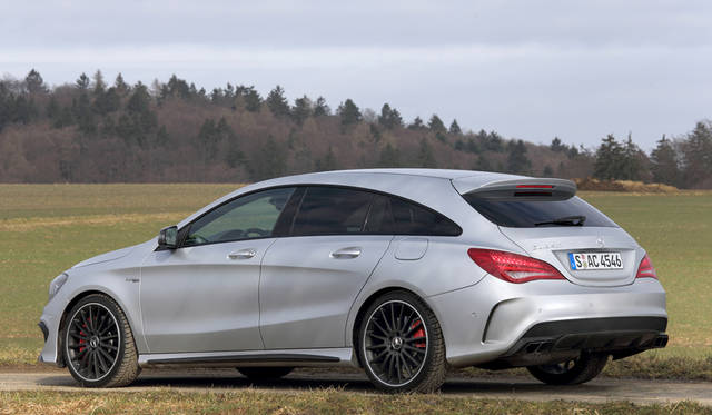 Mercedes-AMG CLA 45 4MATIC Shooting Brake ｜メルセデスAMG CLA 45 4MATIC シューティングブレーク