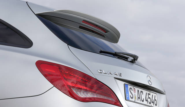 Mercedes-AMG CLA 45 4MATIC Shooting Brake ｜メルセデスAMG CLA 45 4MATIC シューティングブレーク