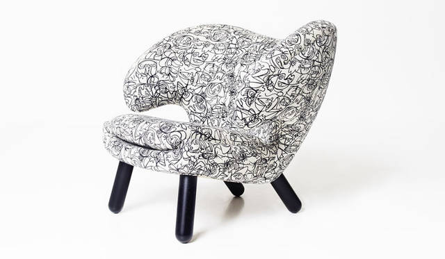 <strong>IDC OTSUKA｜IDC大塚家具</strong><br />ペリカンチェア75周年モデル「PELICAN MEETS MACBETH（アームチェアペリカン 75TH ＃056-132）」