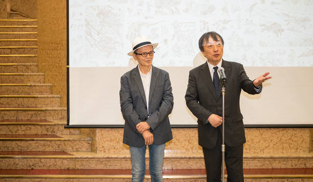 <strong>MITSUKOSHI｜日本橋三越本店</strong><br />三越アート＆クリエーション「北斎漫画の世界へようこそ」　アートディレクターの高岡一弥氏（左）と浦上蒼穹堂代表の浦上満氏