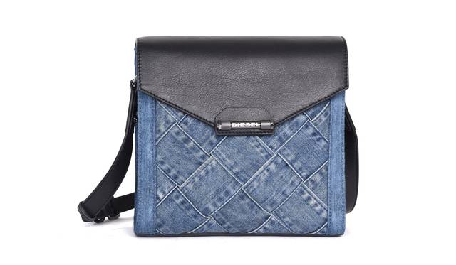 MACRO WEAVE DENIM クロスボディバッグ 4万2120円