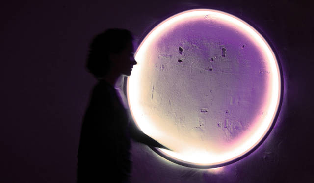 「レクサス デザイン アワード 2015」の入賞作品でプロトタイプを作成した、マリーナ・メリャド・メンディエタ氏による作品「LUZ」。自然の天候に応じて変化する繊細な照明