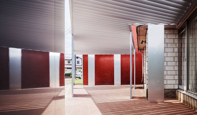 金田泰裕 《みずきのデッキ/青木公隆》2012