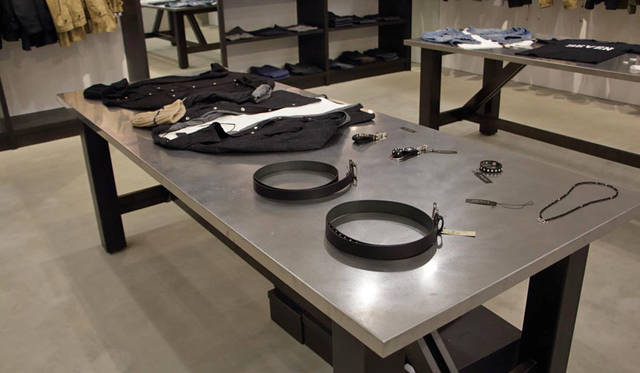 <strong>LOUNGE LIZARD｜ラウンジリザード</strong><br />「LOUNGE LIZARD 金沢」