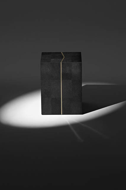 <strong>ALEXANDER WANG｜アレキサンダー ワン</strong><br />「ラウンジコレクション」　Trunk Bar 162万円