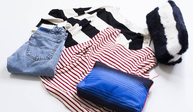 （左より）RE/DONE デニム 5万7240円、BLUEBIRD BOULEVARD シャツ 1万7280円、Ron Herman　ボーダープルオーバー1万5120円、DEZSO ポーチ 1万4040円、BLUEBIRD BOULEVARD ファークラッチバッグ 3万7800円