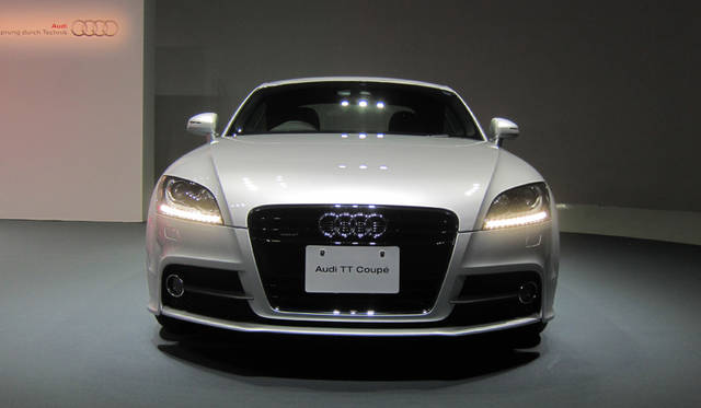 先代となる2代目アウディTT