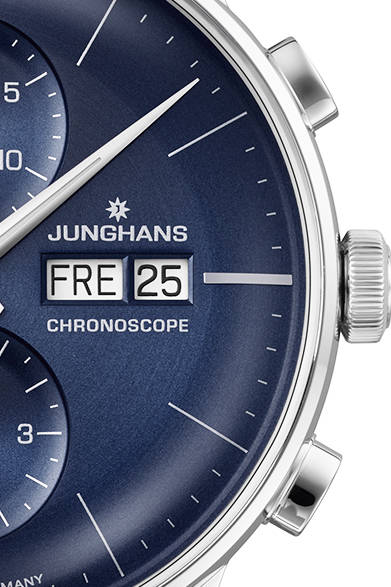 <strong>マイスター クロノスコープ</strong><br />ケース｜ステンレススチール<br />直径｜40.7mm<br />ムーブメント｜自動巻き<br />機能｜クロノグラフ（30分積算計、12時間積算計、スモールセコンド）、曜日表示、日付表示<br />ストラップ｜ホーススキン<br />防水｜30ｍ<br />発売時期｜8月予定<br />予価｜28万1880円<br />