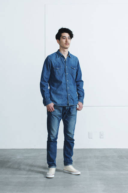 <strong>METAPHORE｜メタファー</strong><br /><strong>2015-16年 秋冬コレクション</strong>　シャツ2万1600円