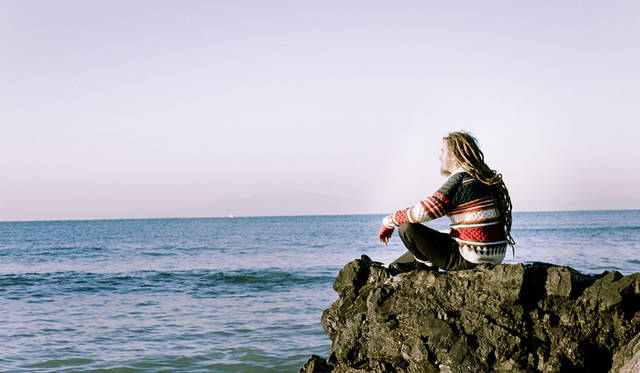 <strong>Birvin Uniform｜バービンユニフォーム</strong><br /><strong>2015-16年 秋冬コレクション</strong>　WAVE Quilt Cardigan 3万4560円