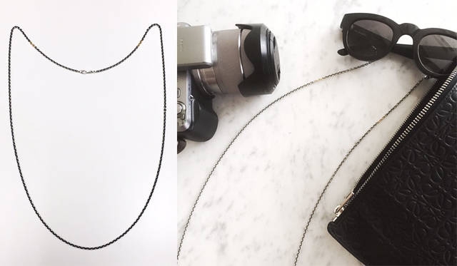 <strong>530PARK｜530パーク</strong><br />サンバディーズサングラス各2万4840円、アイウェアアンカーチェーン4万8600円（K18YG/ SIL / RUBBER）