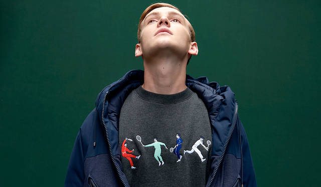 コートはシャープなシルエットなので、フルオープンでこなしてもすっきりした印象に。遊び心のあるスウェットのデザイン見をせれば、キャッチーな印象のコーディネートに。 <br /><br /> コート6万9000円、スウェット1万9000円（ともにラコステ）