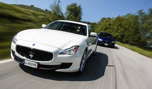 Maserati Quattroporte｜マセラティ クアトロポルテ（手前）、Maserati Ghibli｜マセラティ ギブリ（奥）