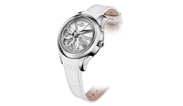 <strong>ダイヤモンドフラワー アミュティス</strong><br />ケース｜ステンレススチール<br />直径｜36.5mm<br />厚さ｜12.3mm<br />ムーブメント｜自動巻き<br />ストラップ｜アリゲーター<br />防水｜5気圧<br />発売時期｜2015年10月予定<br />予価｜78万円<br />