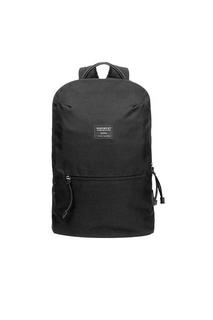 THEO バックパック ブラック［W26×H40×D1］ 2万2680円