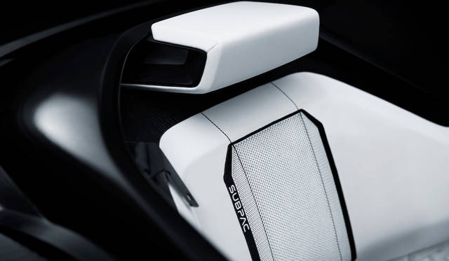Peugeot Fractal|プジョー フラクタル 077