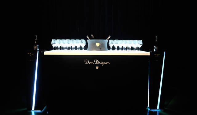 P2空間につながるドアが開くと、そこにはP1とはまったく異なる趣向が待ち受けていた