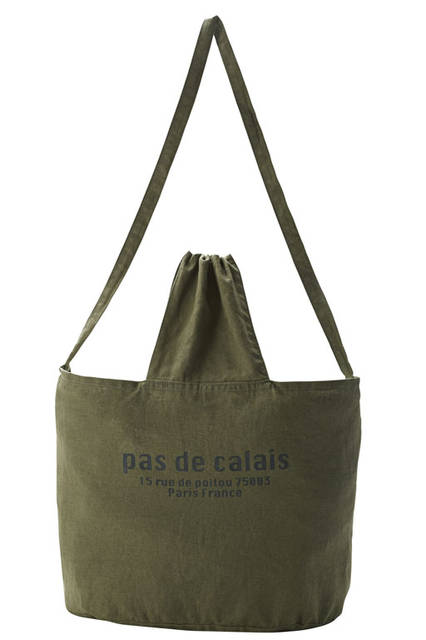 <strong>pas de calais｜パドカレ</strong><br />2015-16年秋冬コレクション「パリ エディション コレクション」Paris storeアドレス2Way Bag（カーキ）