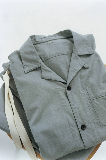 パジャマトラウザー ズ2万7000円（すべてマーガレット・ハウエル）