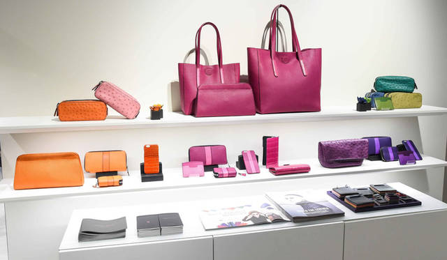 <strong>MAISON TAKUYA｜メゾン タクヤ</strong><br />2015年秋・新作コレクション　ブランドの本格的なレディスライン「Neo Ladies（ネオ・レディス）」も始動