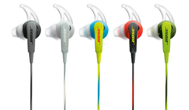 <strong>BOSE｜ボーズ</strong><br />「Bose® SoundSport in-ear headphones」オーディオ専用モデル1万2420円、スマートフォン対応モデル / Apple製品対応モデル ともに1万6200円