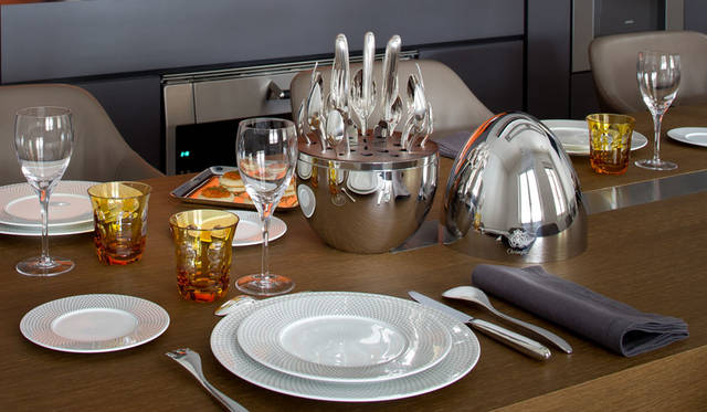 <strong>Christofle｜クリストフル</strong><br />「MOOD 24ピースセット」