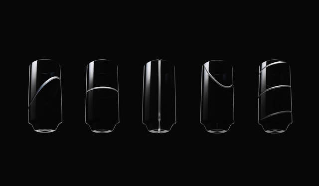 <strong>nendo｜ネンド</strong><br />個展「nendo 3/3 between hands / space / objects」　Photo by IWASAKI Hiroshi