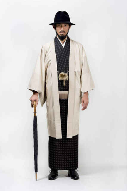 <strong>Y. & SONS｜ワイ＆サンズ</strong><br />2015-16年秋冬コレクション　「大島紬」