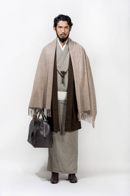 <strong>Y. & SONS｜ワイ＆サンズ</strong><br />2015-16年秋冬コレクション　「片貝木綿網代」