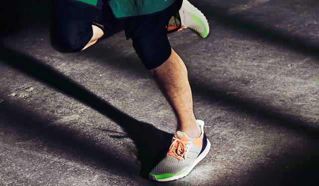 <strong>adidas｜アディダス</strong><br />「ultra boost collective by kolor（ウルトラ ブースト コレクティブ バイ カラー）」