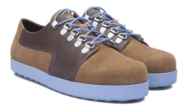 <strong>CAMPER｜カンペール</strong><br />ビンテージなアルパインブーツからインスパイアされた、都会で履くためのスポーティでユニセックスなモデル。ウィメンズ「Beluga（ベルーガ）」2万9160円