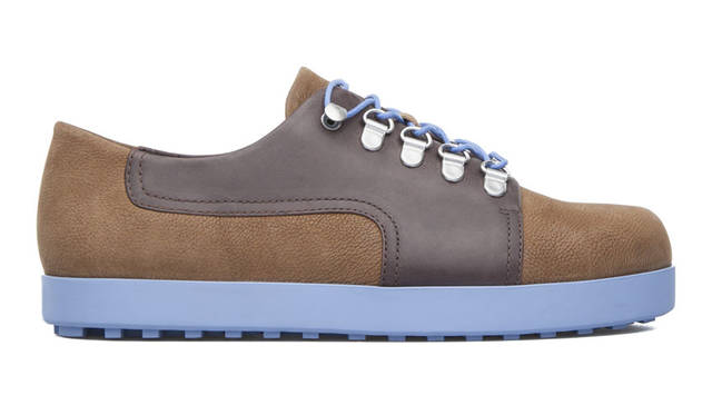<strong>CAMPER｜カンペール</strong><br />ビンテージなアルパインブーツからインスパイアされた、都会で履くためのスポーティでユニセックスなモデル。ウィメンズ「Beluga（ベルーガ）」2万9160円