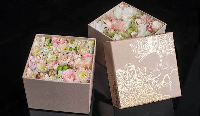 『ニコライ・バーグマン「伝統花伝」日本伝統工芸と革新的なフラワーアートの融合』　フラワーボックス「伝統花伝」限定ボックス