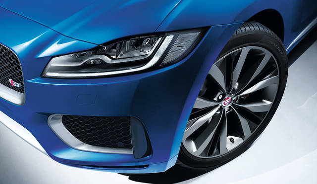 Jaguar F-Pace LE-S｜ジャガー Fペース LE-S